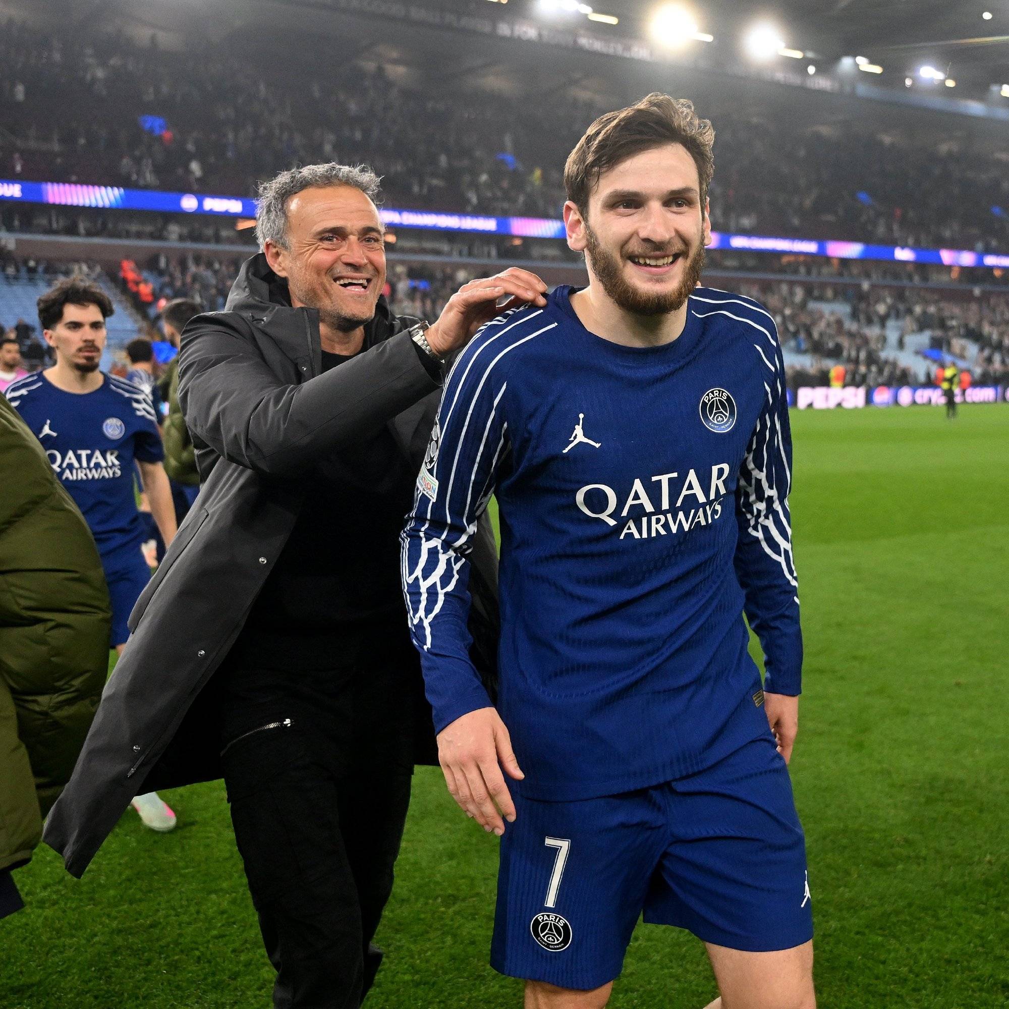 巴黎圣日耳曼迎法甲关键赛,赛后内部沟通,更衣室稳定,资深球员宣示担当的简单介绍 巴黎圣日耳曼迎法甲关键赛,赛后内部沟通,更衣室稳定,资深球员宣示担当的简单介绍