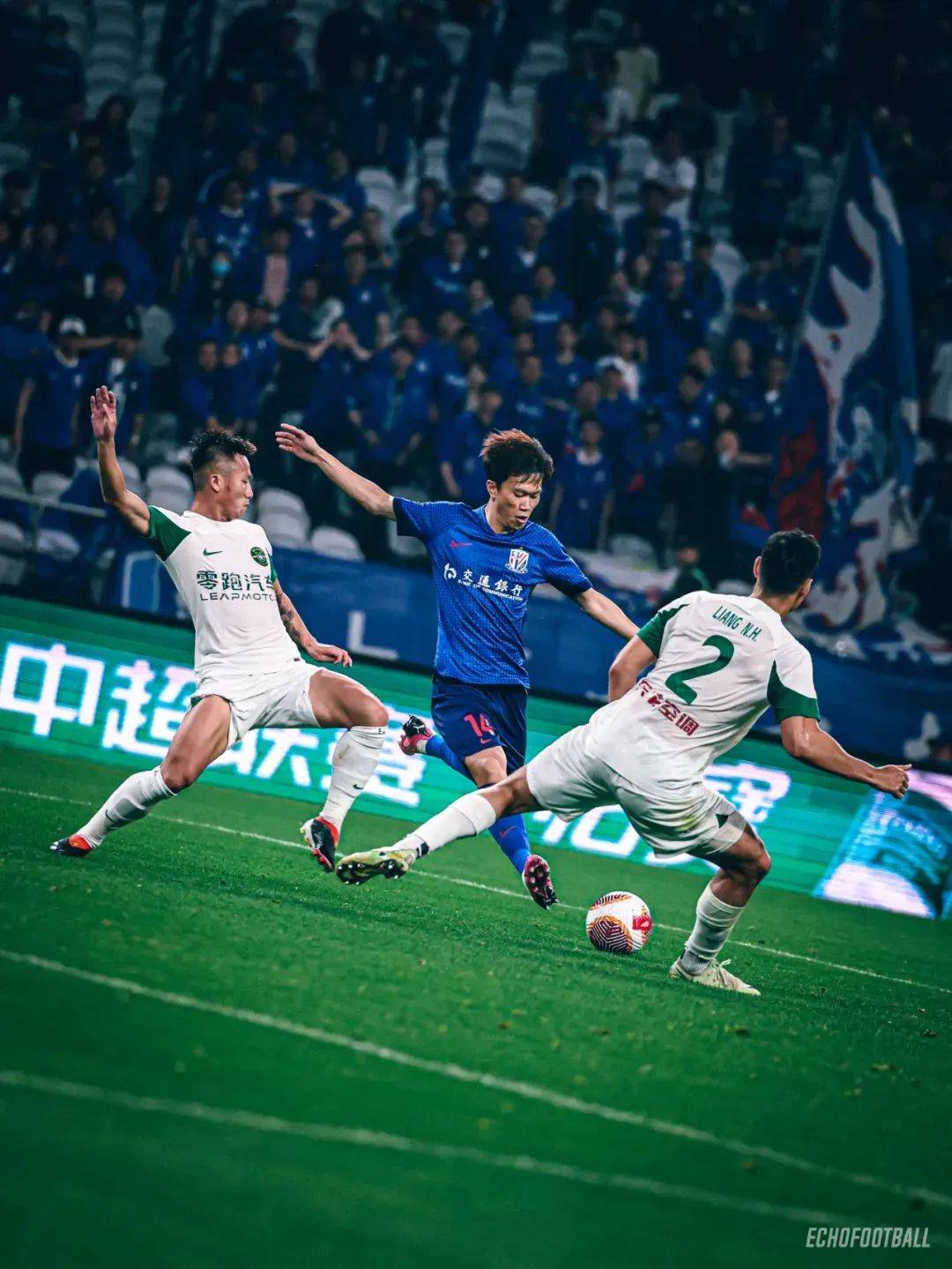 里程碑夜!上海久事主帅复盘,亚冠关键时刻刷纪录,震撼外界,年轻球员得到机会 里程碑夜!上海久事主帅复盘,亚冠关键时刻刷纪录,震撼外界,年轻球员得到机会