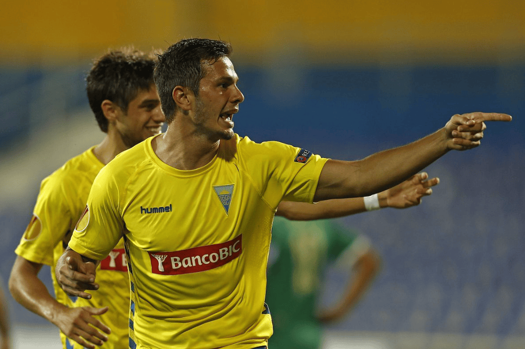 奥兰多魔术迎葡超关键赛,关键时刻战术微调,话题不断,训练强度明显提升的简单介绍 奥兰多魔术迎葡超关键赛,关键时刻战术微调,话题不断,训练强度明显提升的简单介绍