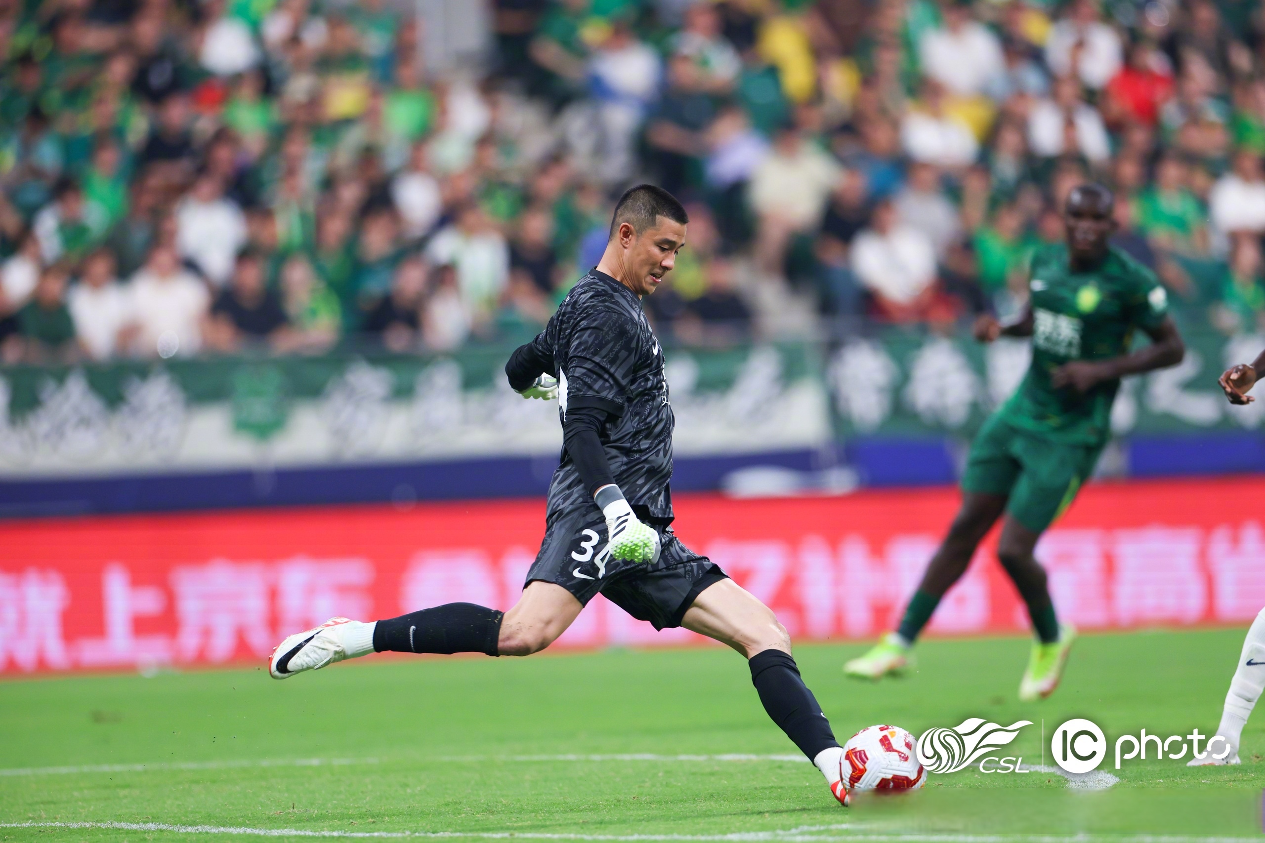 悦盈在线入口 -葡超赛程吃紧，圣安东尼奥马刺今晨临场应变，底气十足，身体对抗强度拉满 