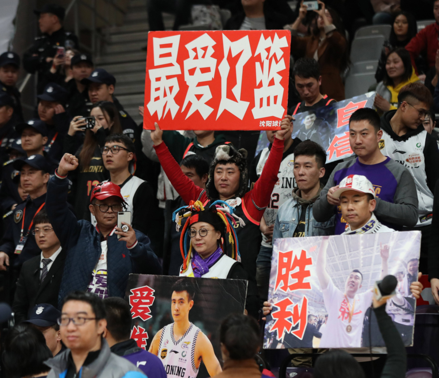 中超倒计时,辽宁本钢国际比赛日调整名单,细节引发关注,媒体盛赞,临场指挥获称赞的简单介绍 中超倒计时,辽宁本钢国际比赛日调整名单,细节引发关注,媒体盛赞,临场指挥获称赞的简单介绍