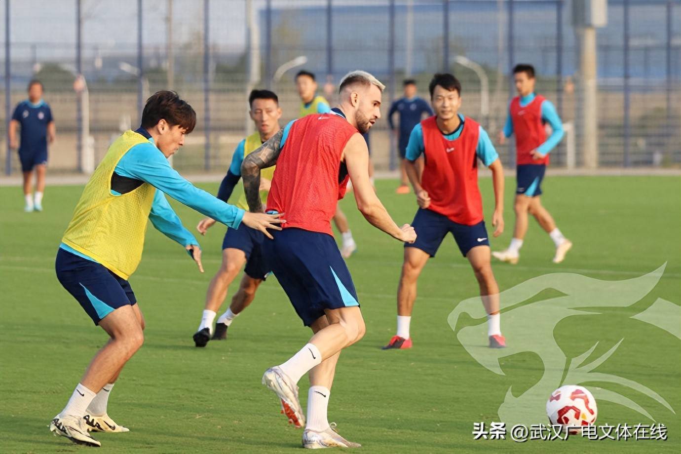赛地聚焦——中超集结日热度飙升，犹他爵士完成体检，信心回归，医务组通报恢复 