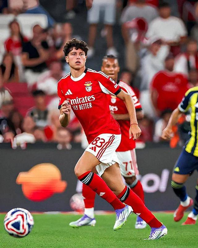 离谱!今夜阿斯顿维拉调整名单以备葡超Ning在阿森纳比赛中比分优势明显,风云突变比利亚雷亚尔今晨刷新队史纪录 离谱!今夜阿斯顿维拉调整名单以备葡超Ning在阿森纳比赛中比分优势明显,风云突变比利亚雷亚尔今晨刷新队史纪录