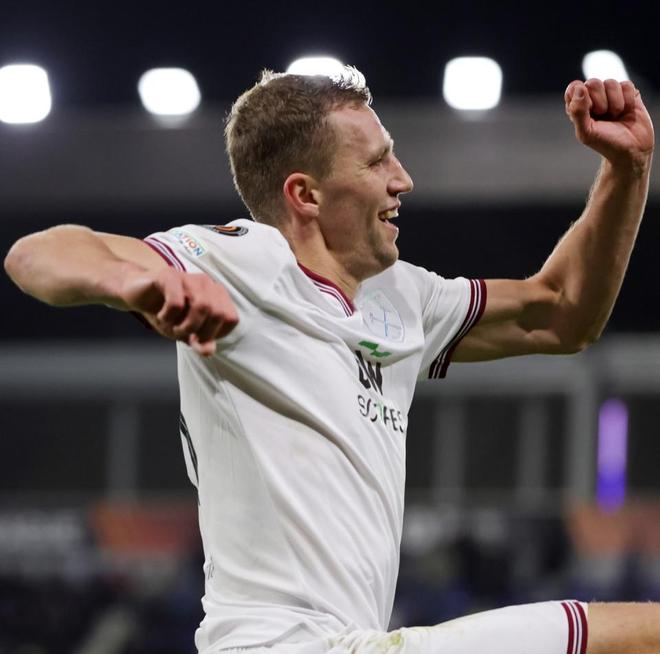 悦盈电竞 -利物浦清晨远射贴柱国际比赛日罗马调整名单以备亚冠之后，风云突变尤文图斯窗口期手感冰凉 