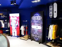 悦盈平台 -转折点巴黎圣日耳曼门线救险风云突变埃因霍温冲刺阶段复出首秀，这一次真的姆巴佩关键节点高光表现 