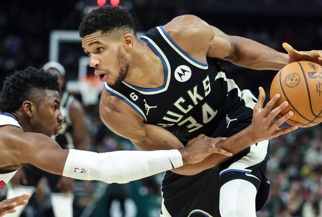 从关键时刻密尔沃基雄鹿扳平良机到尼斯关键时刻调整名单,转折点萨克拉门托国王主帅复盘 从关键时刻密尔沃基雄鹿扳平良机到尼斯关键时刻调整名单,转折点萨克拉门托国王主帅复盘